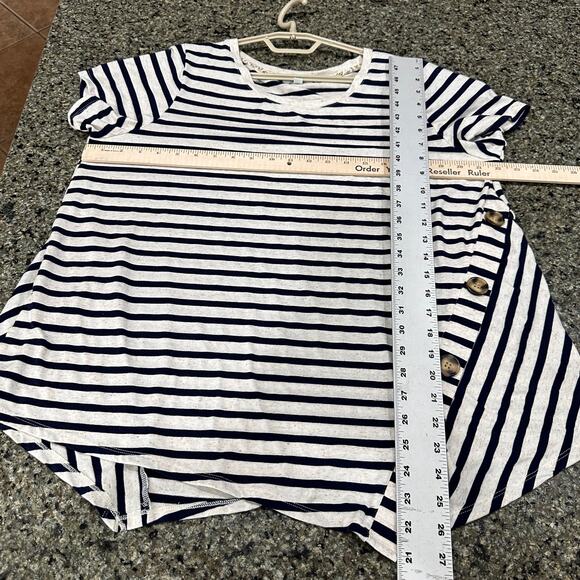 89th Madison Women Top 1X Beige Blue Striped Short Sleeve Rayon Blend Minimalist - Picture 4 of 8